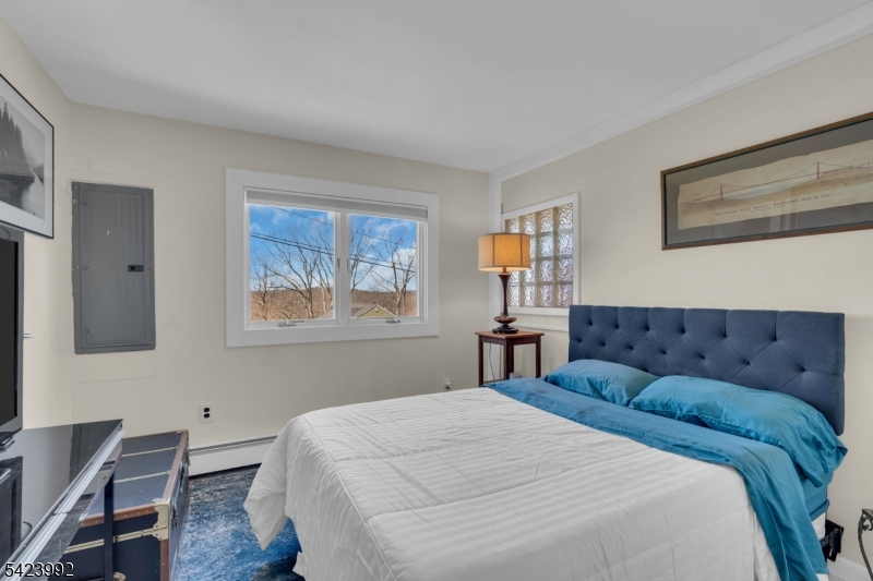 66 Salmon Road Landing, NJ 07850 - Photo 6 of 43