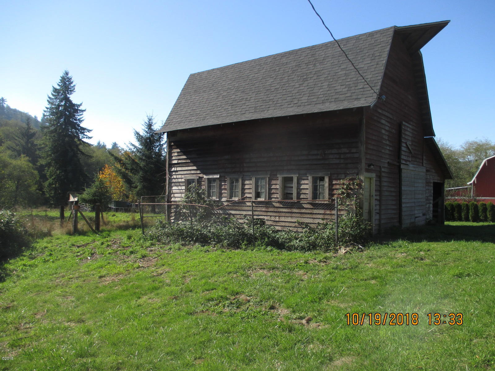 21955 Blaine Road Beaver, OR 97108 - Photo 17 of 21 Barn with loft