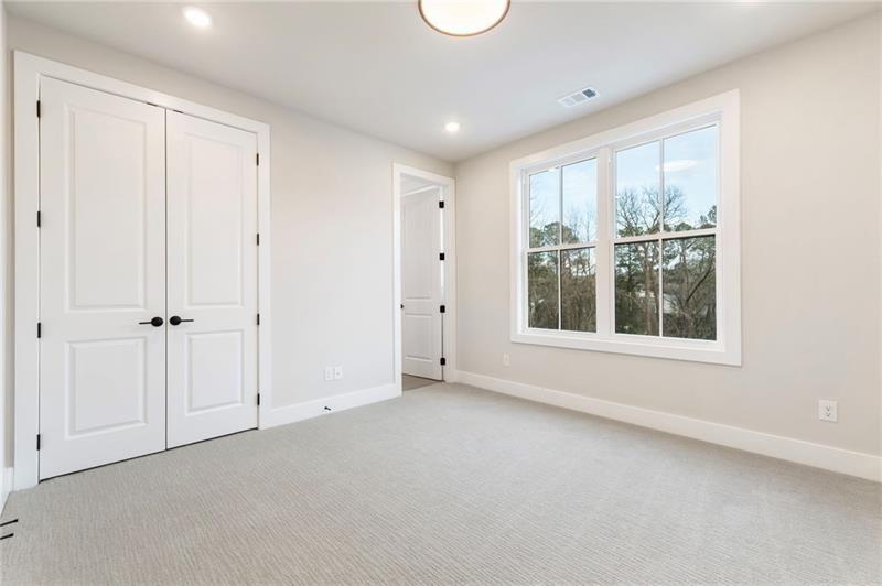 2202 Carlton Court Atlanta, GA 30318 - Photo 28 of 33