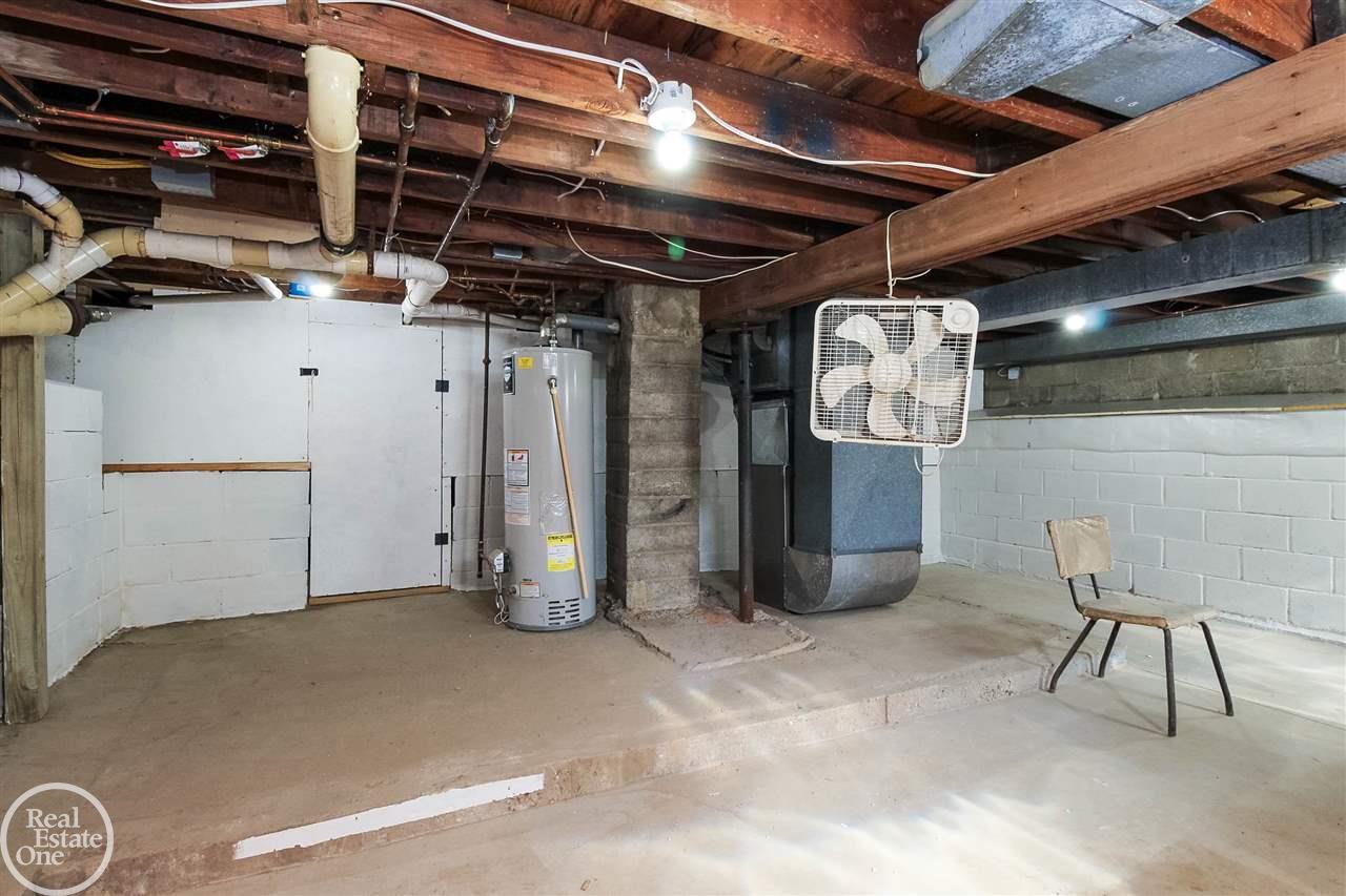 2322 Durham Road Utica, MI 48317 - Photo 40 of 68 50044749-39.JPG