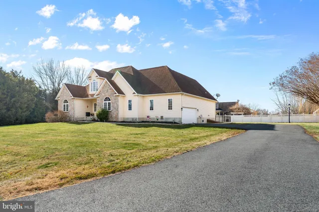 $574,900 | 7 Club Lane, Earleville, MD 21919
