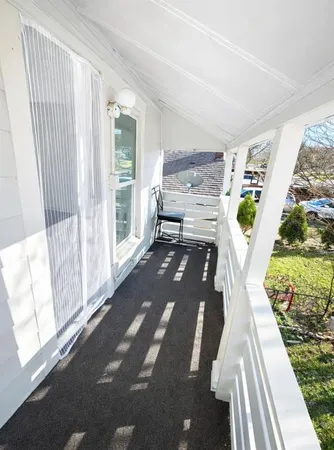 $735 | 928 South Windomere Avenue, Unit D, Dallas, TX 75208