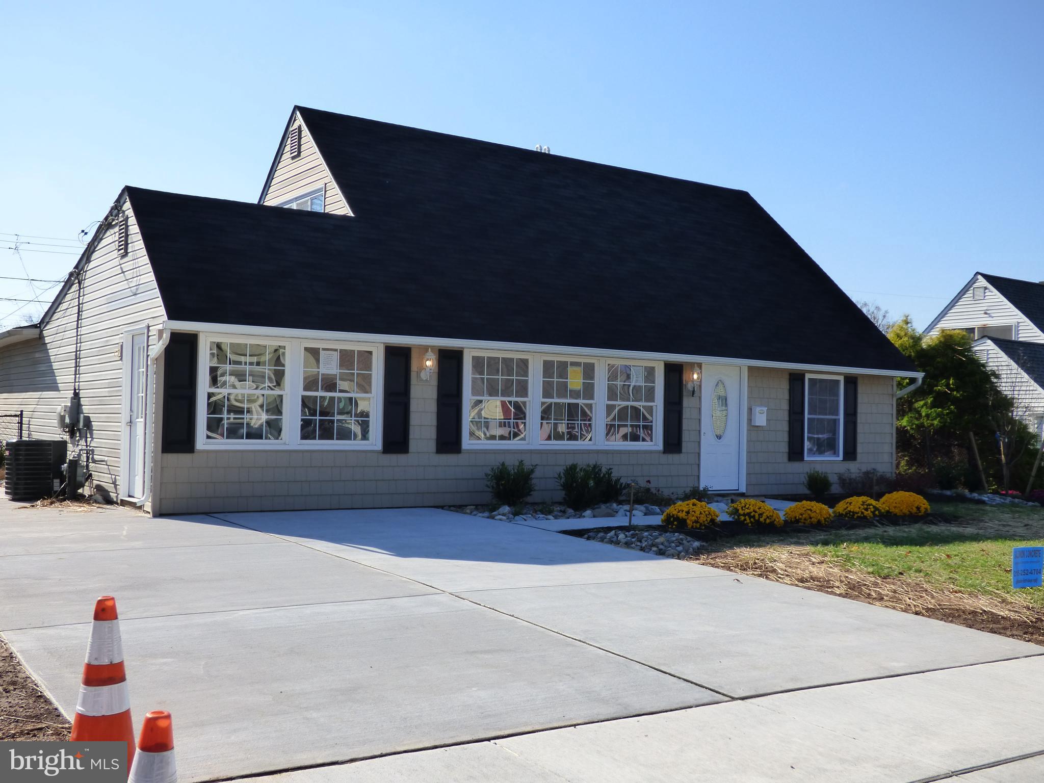 11 Quail Road Levittown, PA 19057 - Photo 1 of 21 Front