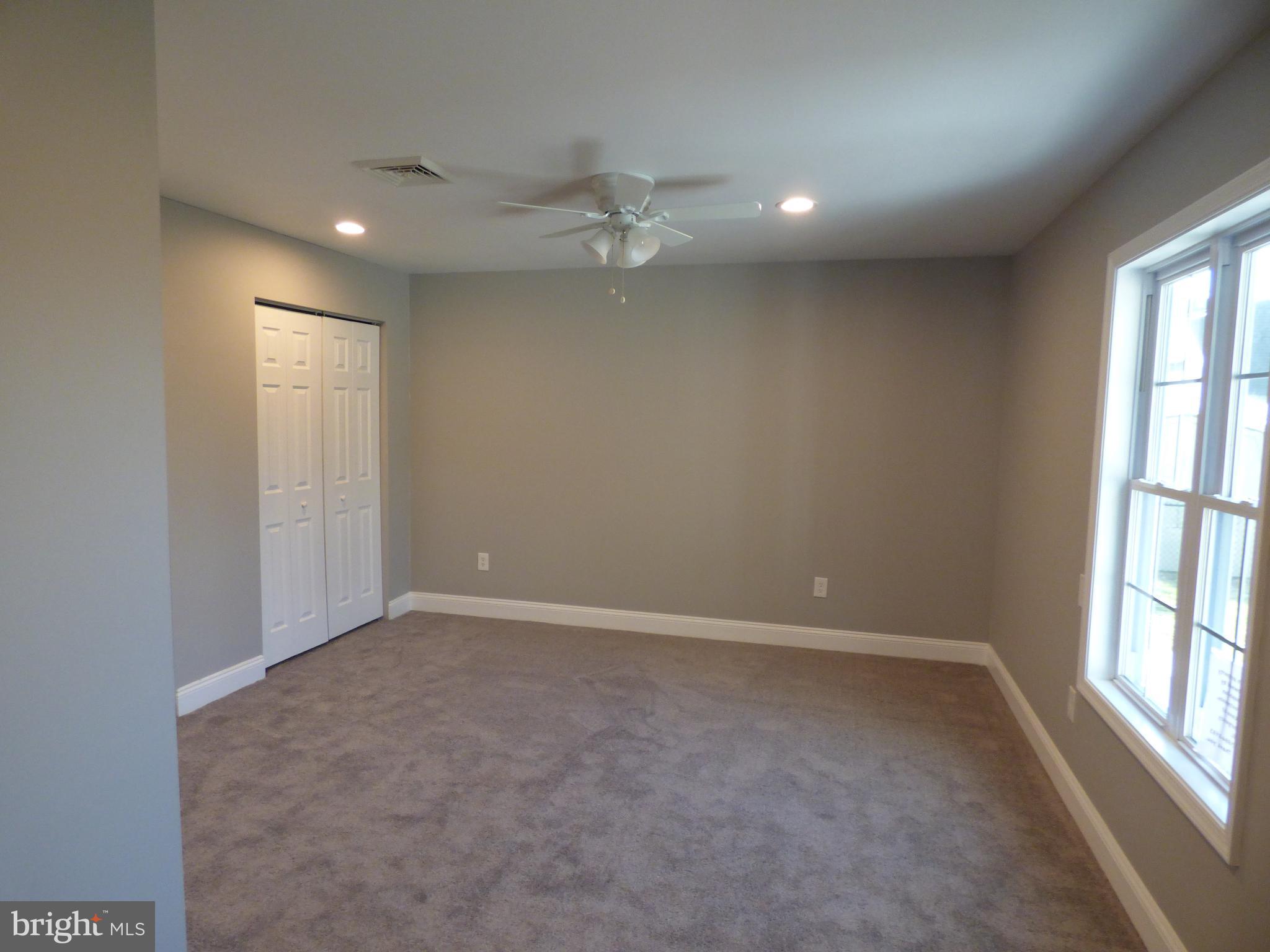 11 Quail Road Levittown, PA 19057 - Photo 12 of 21 Master first floor / in-law suite