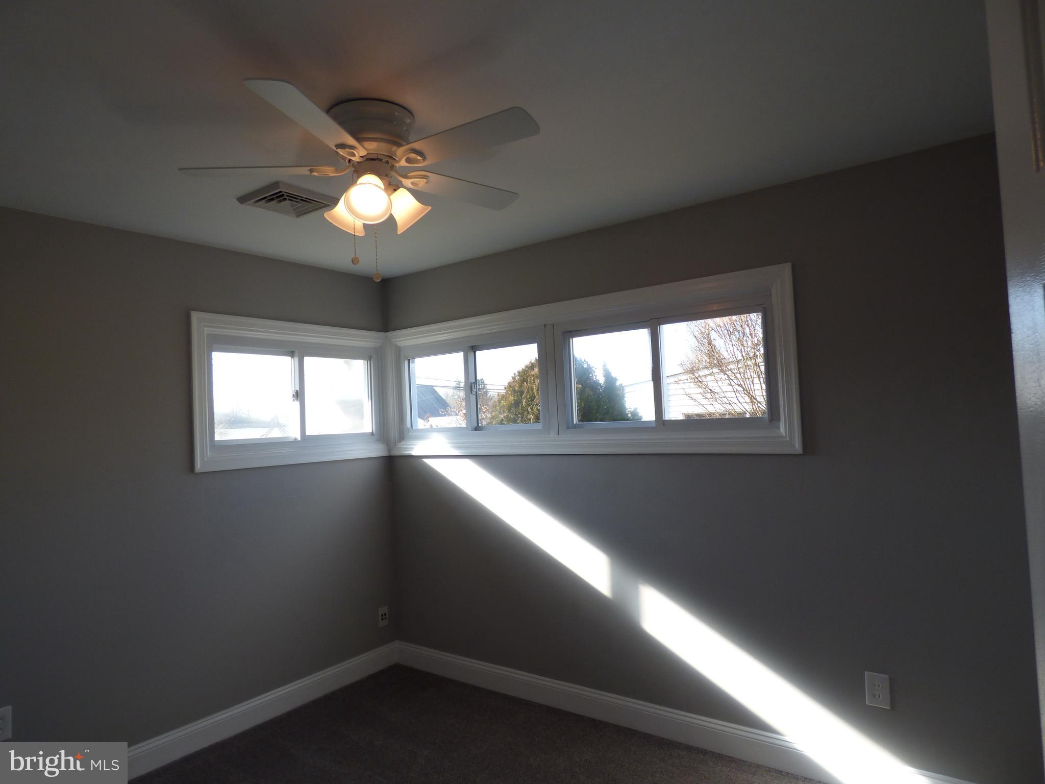 11 Quail Road Levittown, PA 19057 - Photo 6 of 21 First floor bedroom