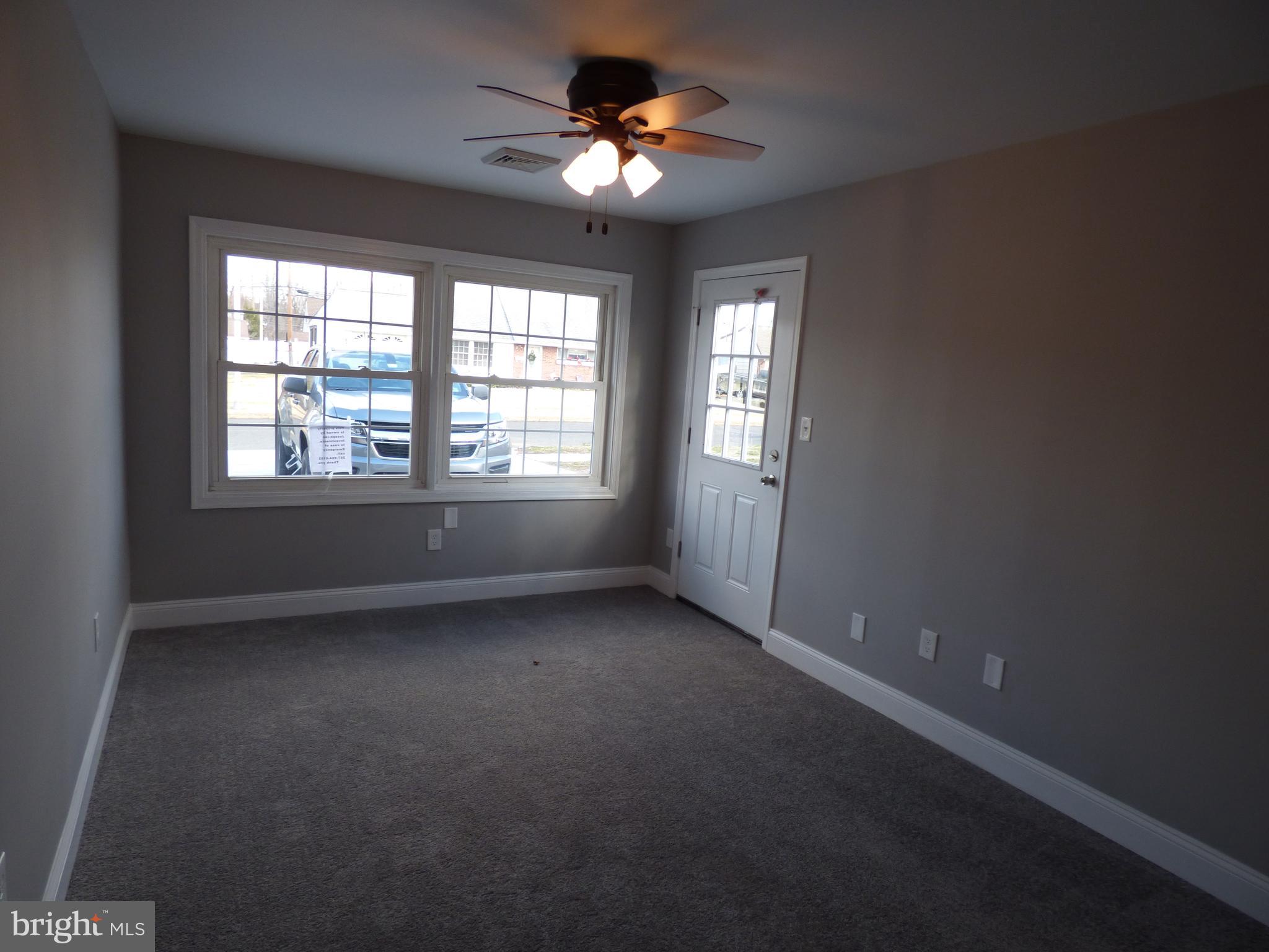 11 Quail Road Levittown, PA 19057 - Photo 9 of 21 Family room / in law
