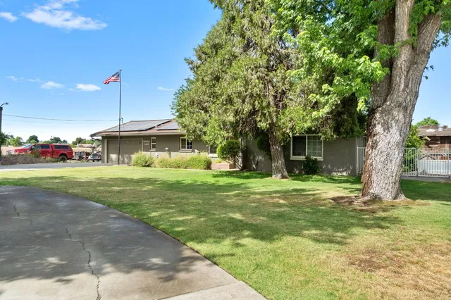 $655,000 | 10730 17th Avenue, Lemoore, CA 93245