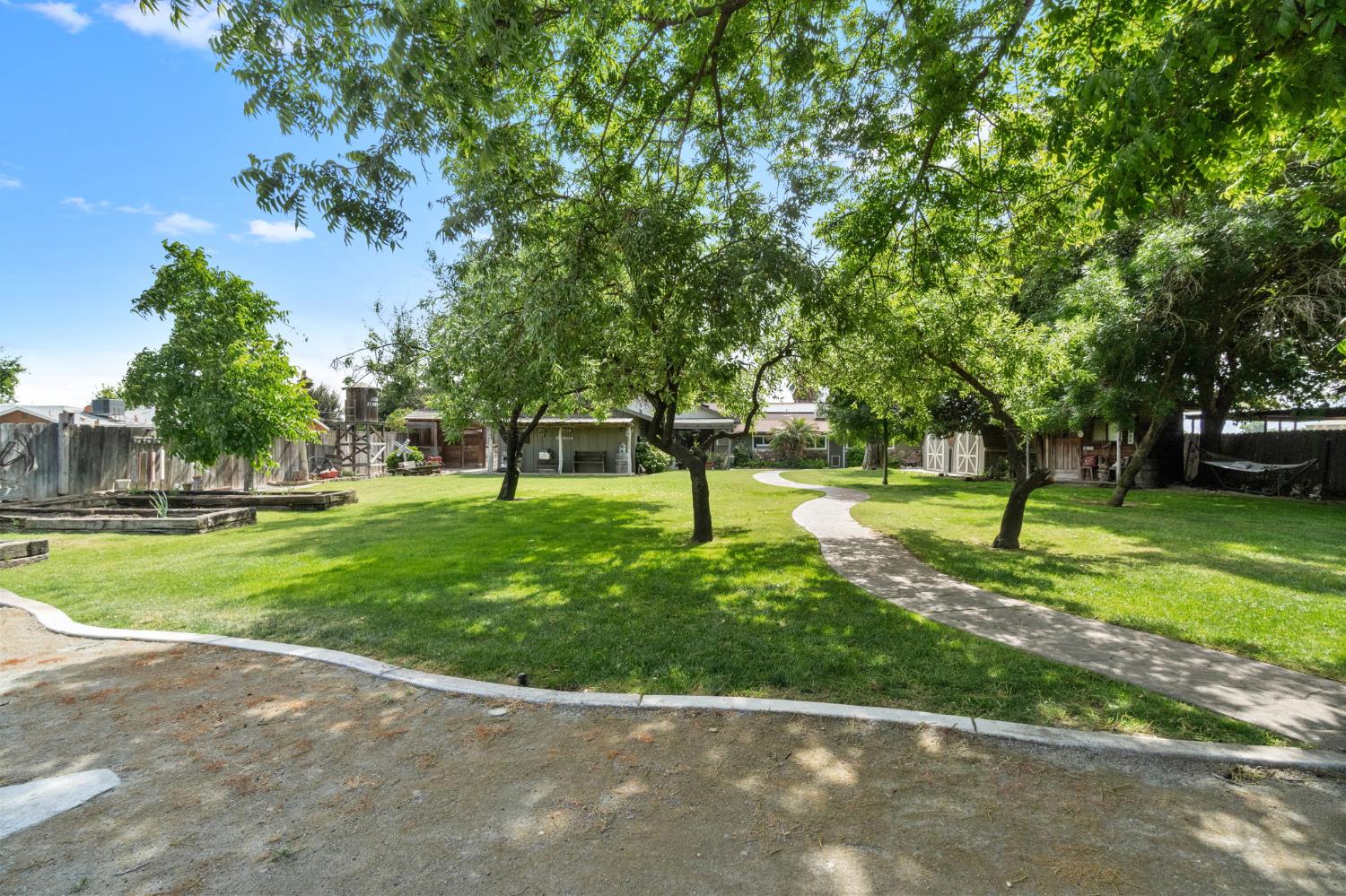 10730 17th Avenue Lemoore, CA 93245 - Photo 41 of 42