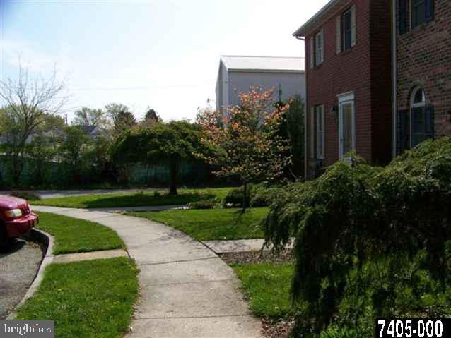 239 Georgetown Court Hanover, PA 17331 - Photo 8 of 25 Gallery Image 8