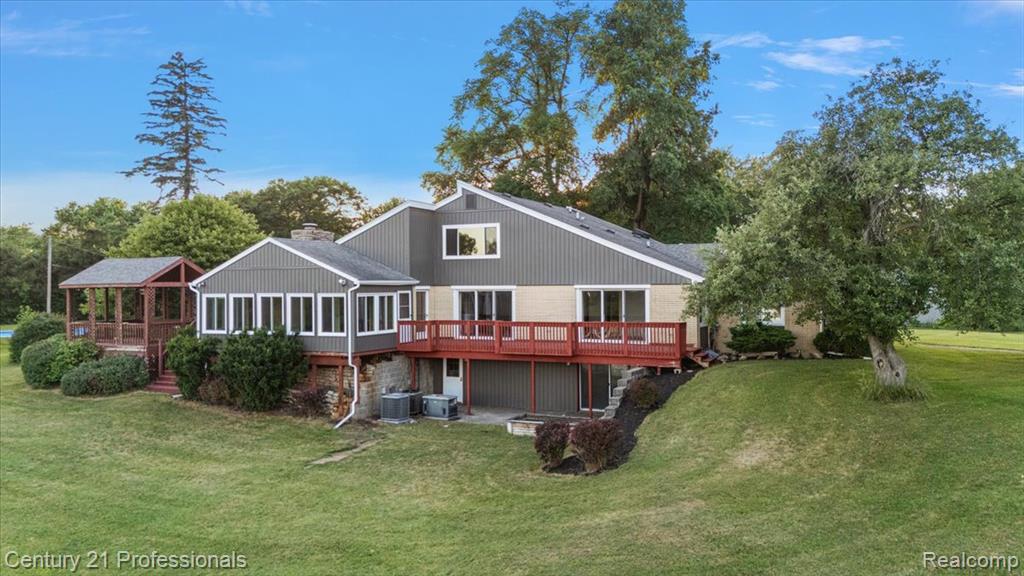 291 North Baldwin Road Clarkston, MI 48348 - Photo 1 of 68 Gallery Image 1