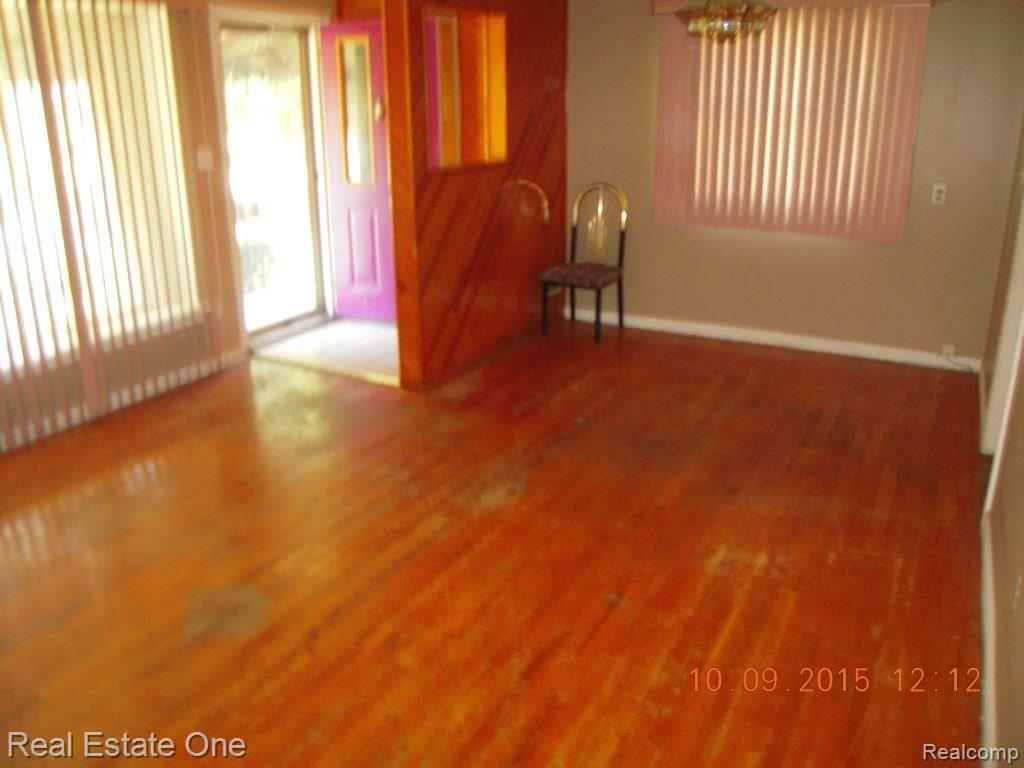 555 Longfellow Inkster, MI 48141 - Photo 8 of 16 Longfellow (9).JPG