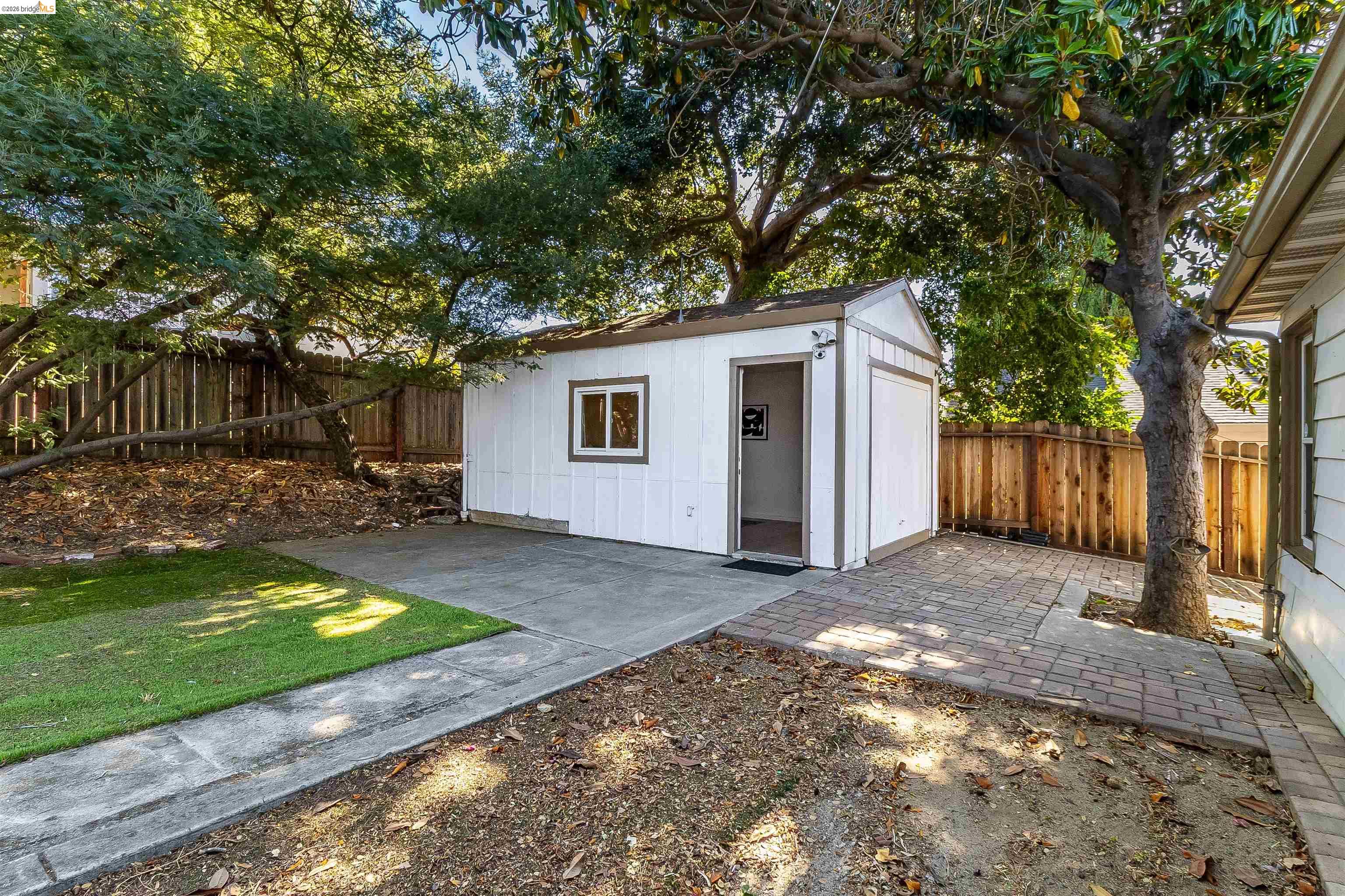 826 Benicia Road Vallejo, CA 94591 - Photo 29 of 36 Gallery Image 29