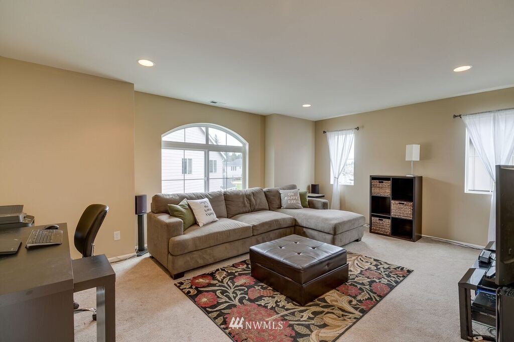 3524 162nd Place Southeast Bothell, WA 98012 - Photo 14 of 21