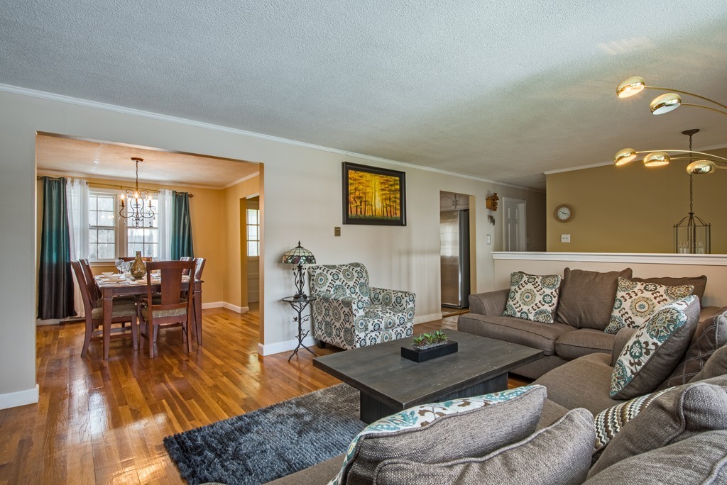 111 Greenwood Road Andover, MA 01810 - Photo 11 of 22 Gallery Image 11