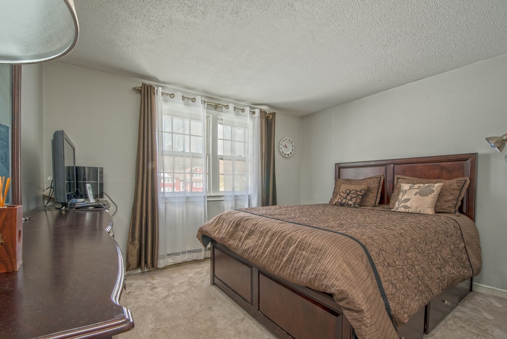 111 Greenwood Road Andover, MA 01810 - Photo 19 of 22 Gallery Image 19