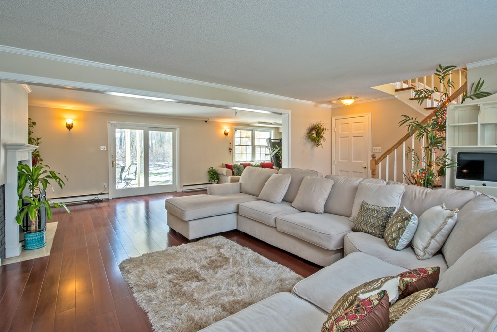 111 Greenwood Road Andover, MA 01810 - Photo 6 of 22 Gallery Image 6