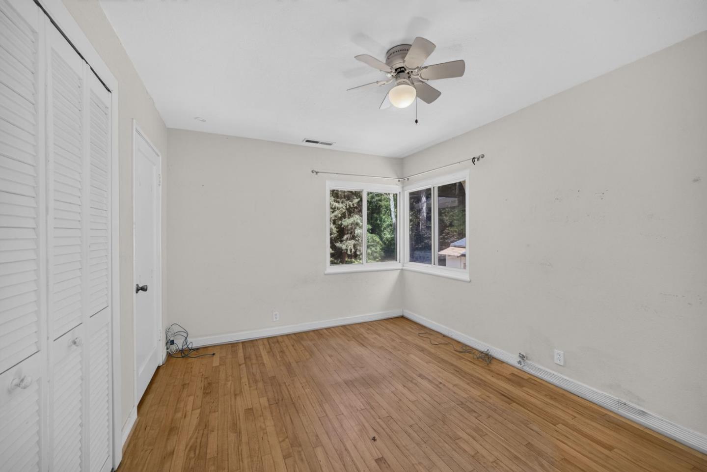 23889 Summit Road Los Gatos, CA 95033 - Photo 11 of 26 Gallery Image 11