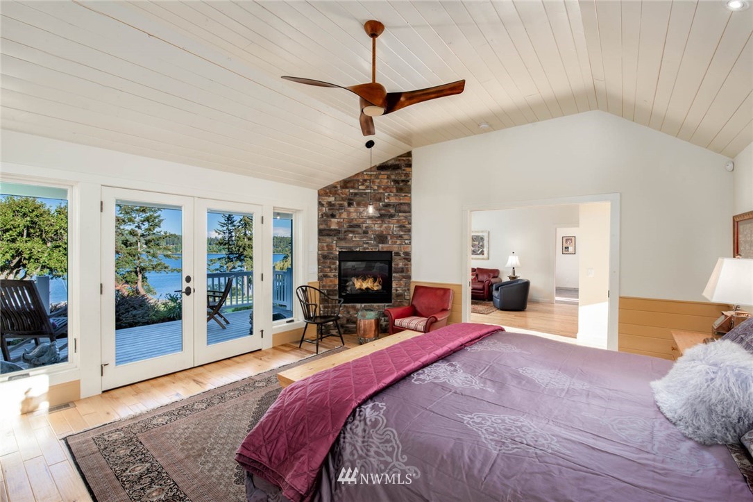 5073 East Bercot Road Freeland, WA 98249 - Photo 12 of 25 Gallery Image 12