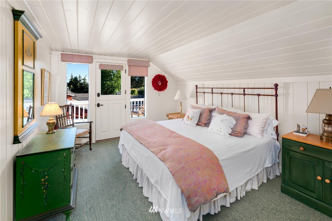 5073 East Bercot Road Freeland, WA 98249 - Photo 17 of 25 Gallery Image 17