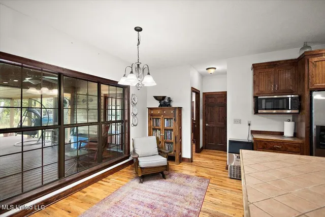 $895,000 | 171 Lone Pine Church Road, Lena, MS 39094