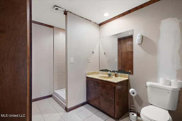 $895,000 | 171 Lone Pine Church Road, Lena, MS 39094