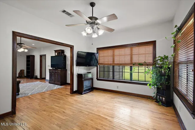 $895,000 | 171 Lone Pine Church Road, Lena, MS 39094