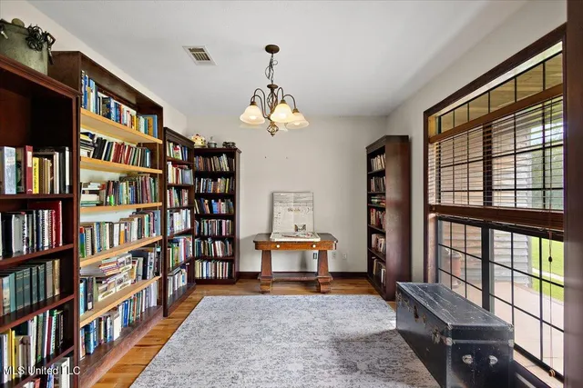 $895,000 | 171 Lone Pine Church Road, Lena, MS 39094