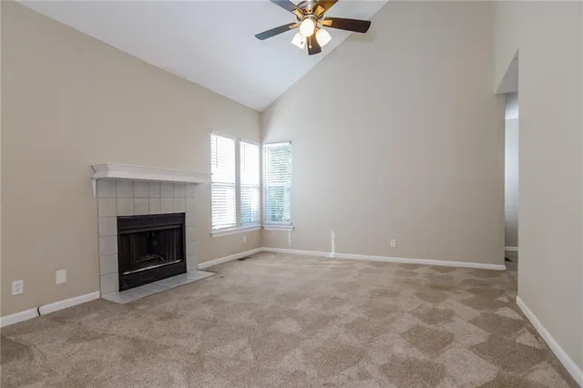 $2,040 | 102 South Janell Drive, Olathe, KS 66061