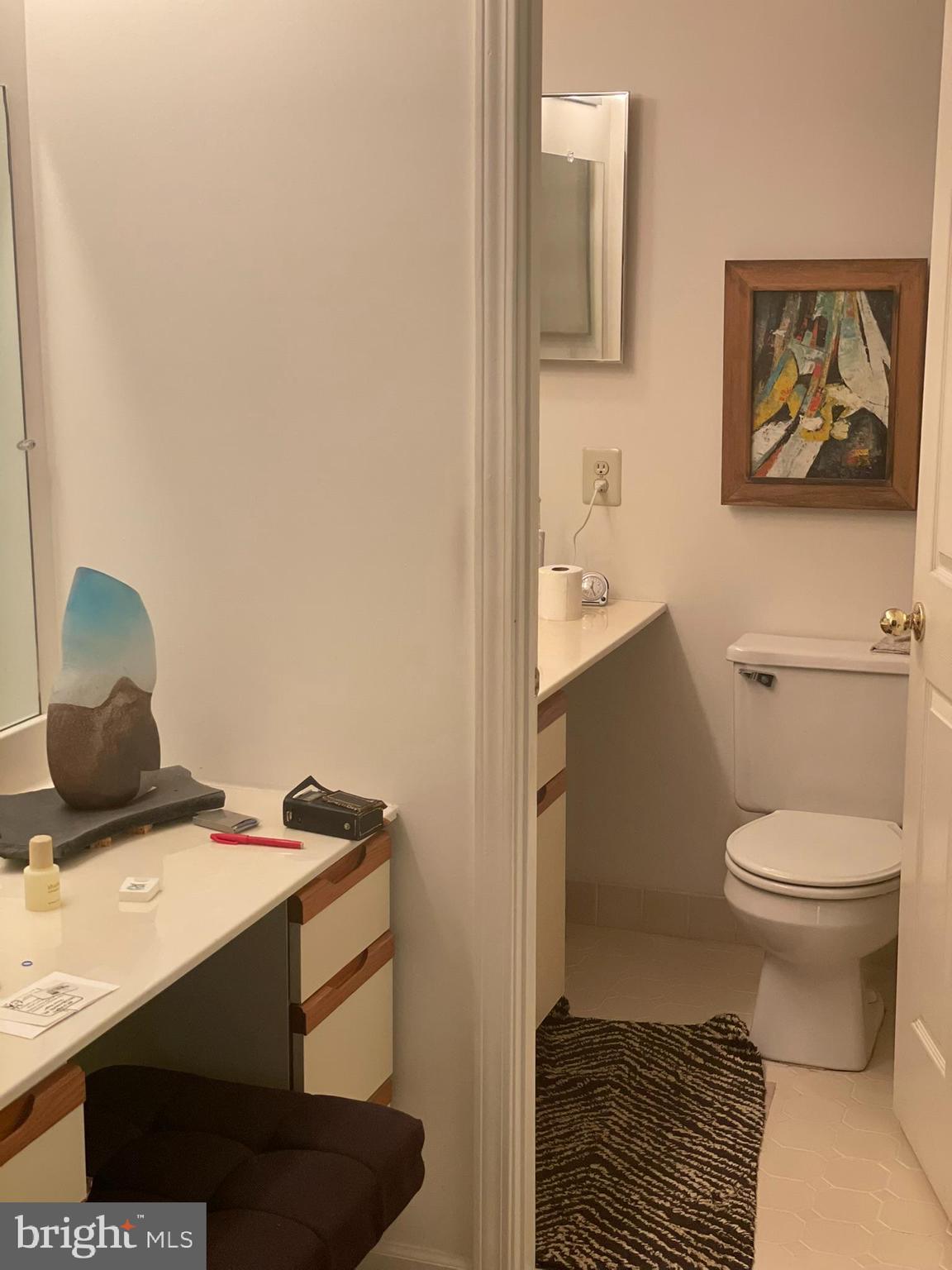 2015 Welsh Road, Unit D56 Philadelphia, PA 19115 - Photo 20 of 28 ensuite bathroom