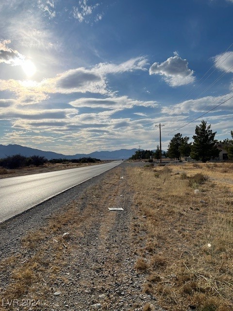 560 East Gamebird Road Pahrump, NV 89048 - Photo 5 of 6 Gallery Image 5