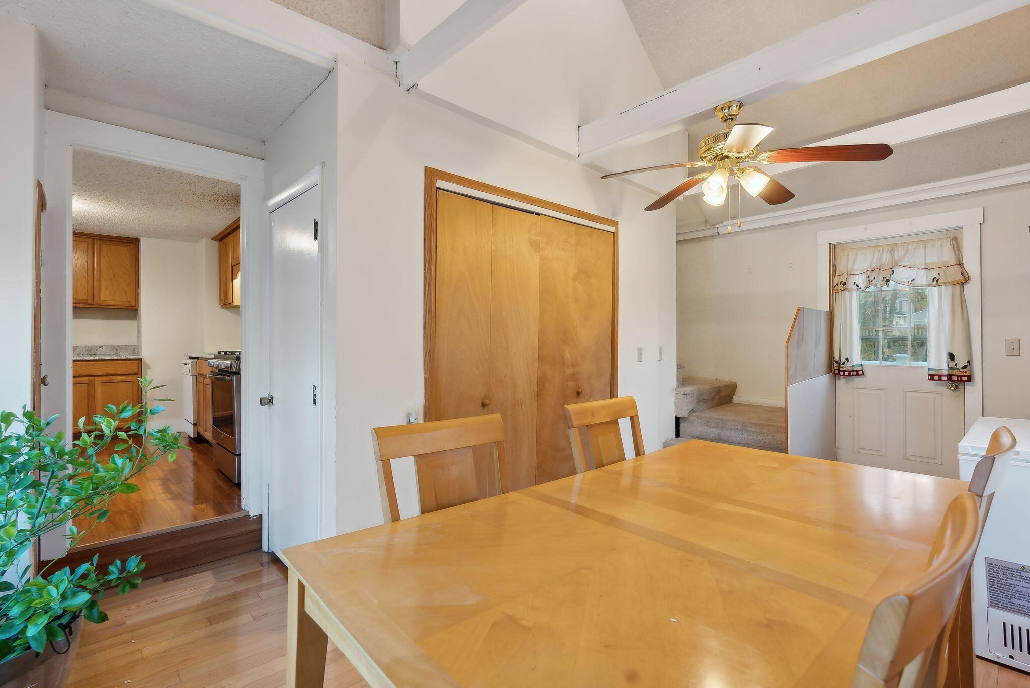 59 Colonial Road Westbrook, ME 04092 - Photo 14 of 35 Dining Area