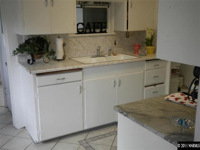761 West Street Reno, NV 89503 - Photo 12 of 13 a bathroom with a sink and a mirror