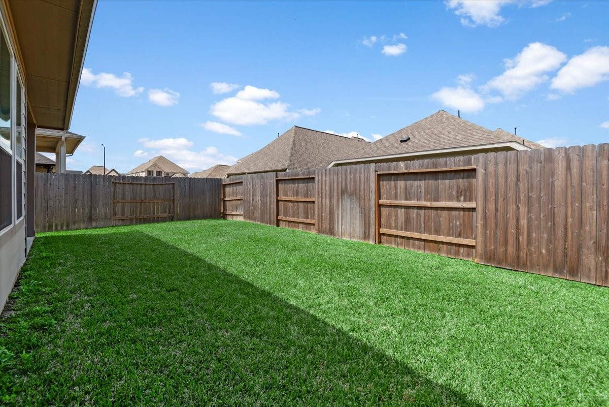 27134 Cutleaf Daisy Court Hockley, TX 77447 - Photo 38 of 46