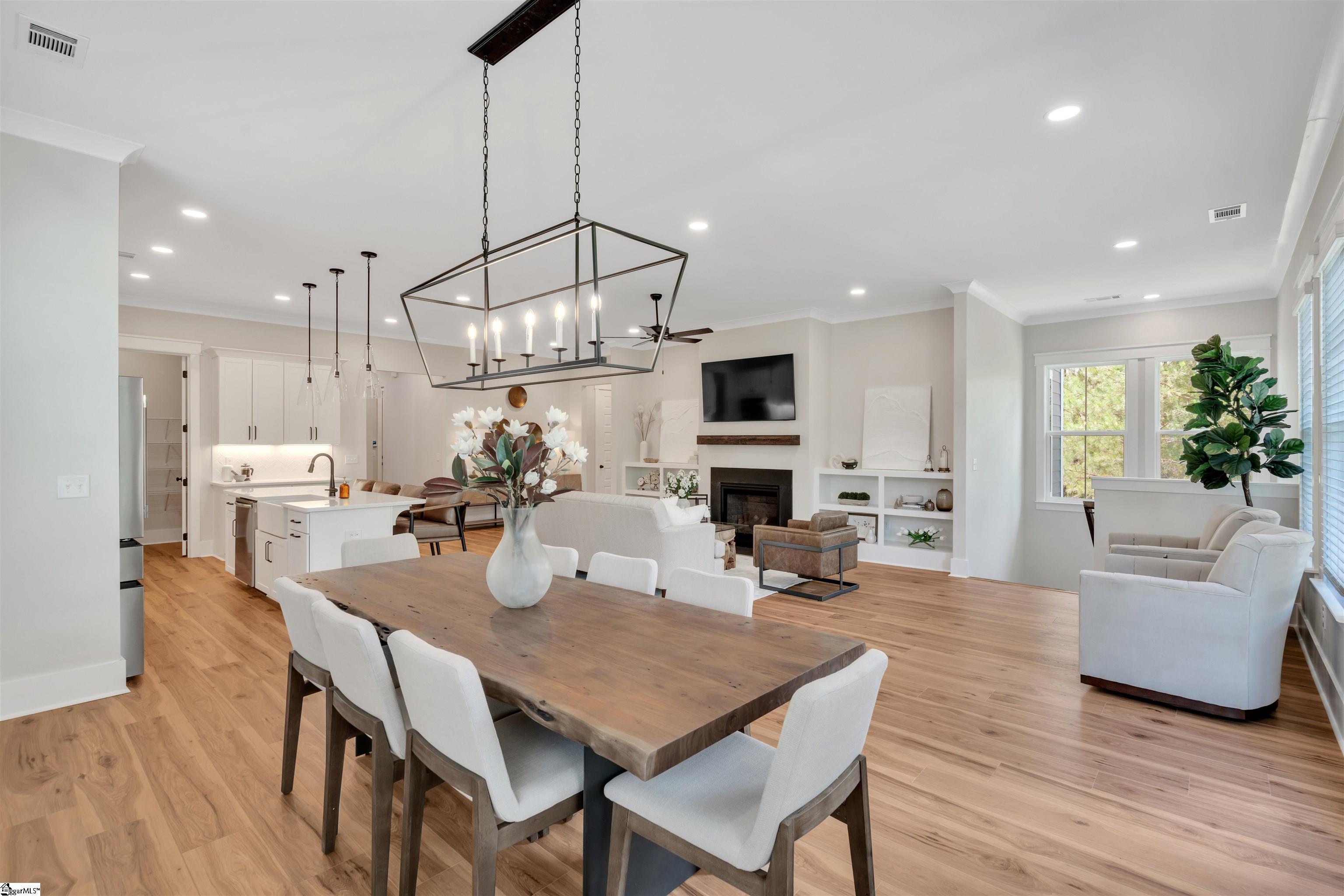 4 Halowell Lane Travelers Rest, SC 29690 - Photo 2 of 39 Gallery Image 2