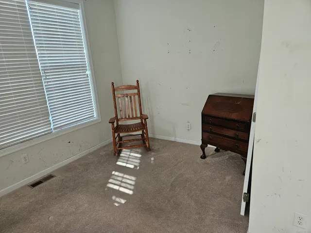 $479,900 | 5 Lilac Lane, Unit 5, Prospect, CT 06712