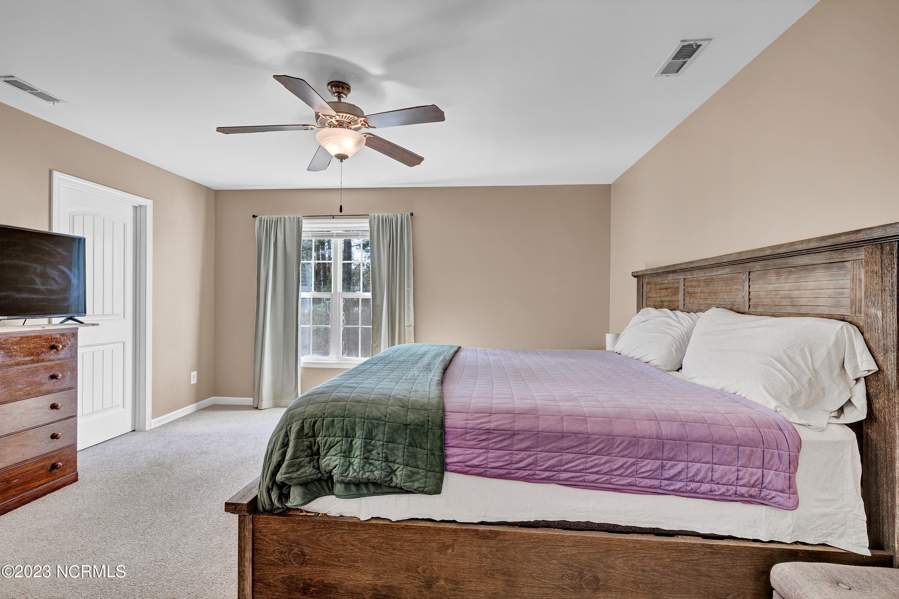 477 Sand Ridge Road Hubert, NC 28539 - Photo 17 of 25 Master BR