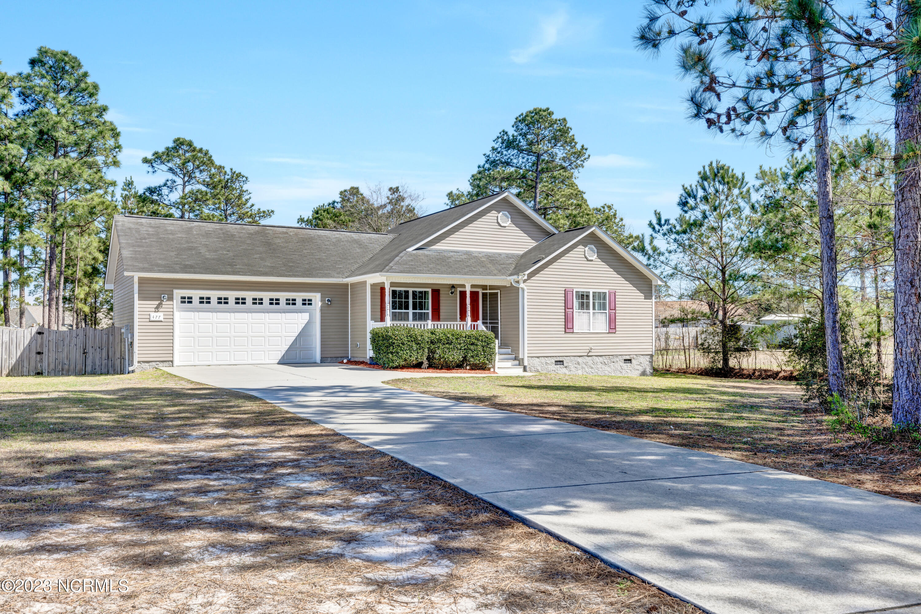 477 Sand Ridge Road Hubert, NC 28539 - Photo 2 of 25 Front II