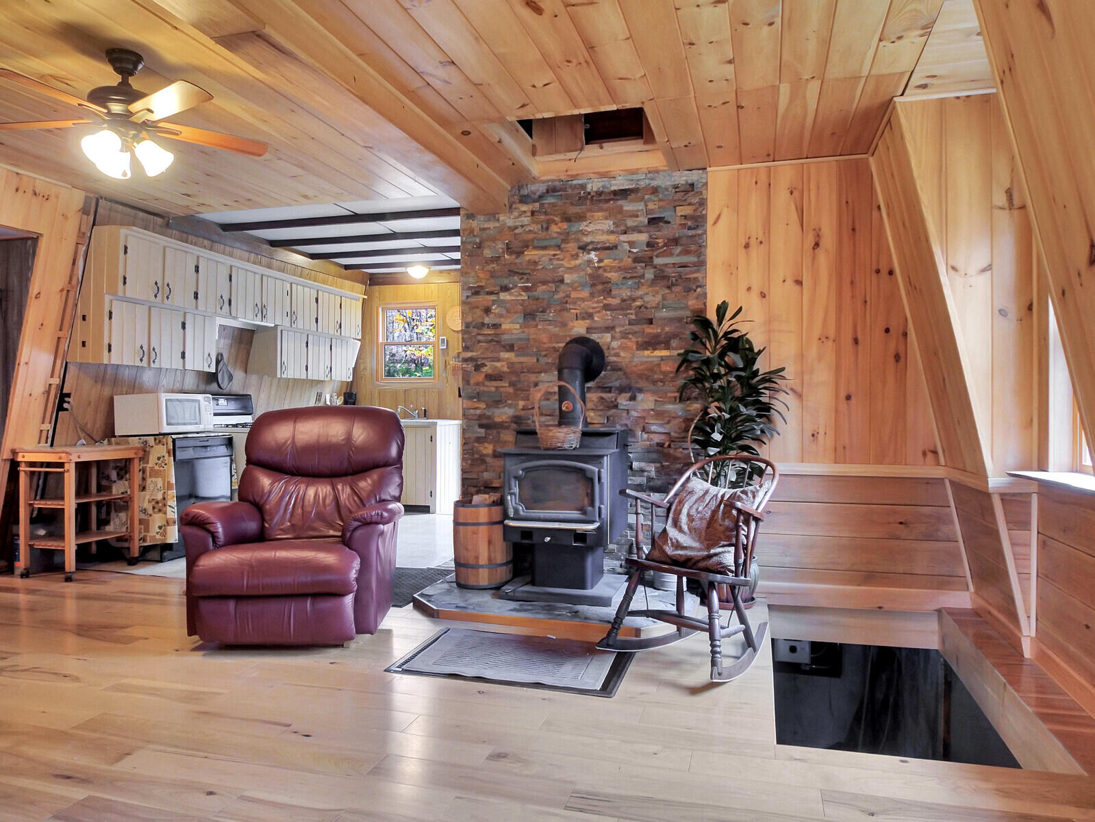 189 Augusta Road Rome, ME 04963 - Photo 21 of 91 LIVING