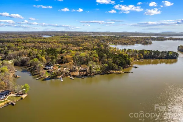 $679,900 | 260 River Country Road, Salisbury, NC 28146