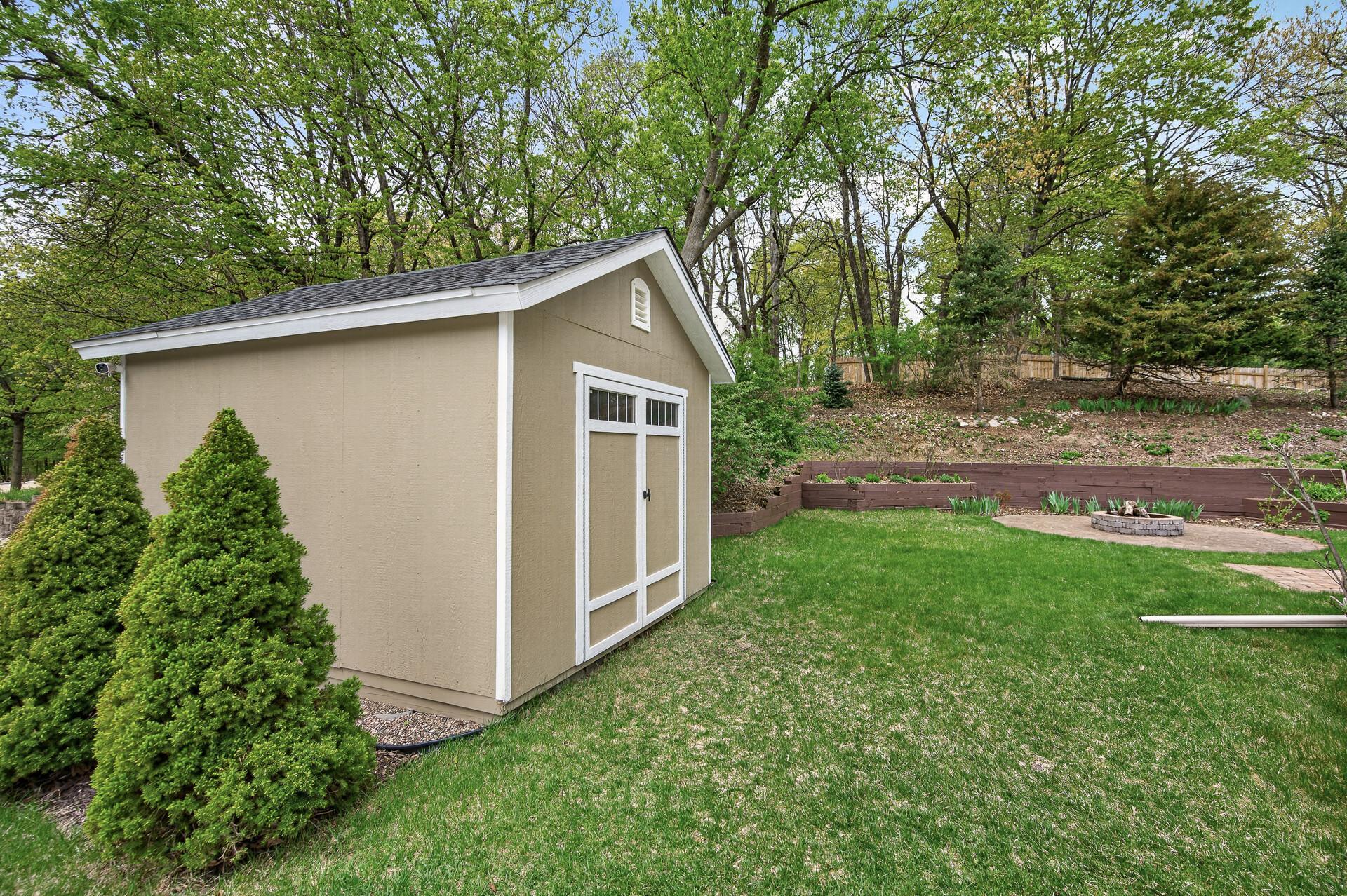 18339 Ridgewood Road Minnetonka, MN 55345 - Photo 66 of 72 Gallery Image 66