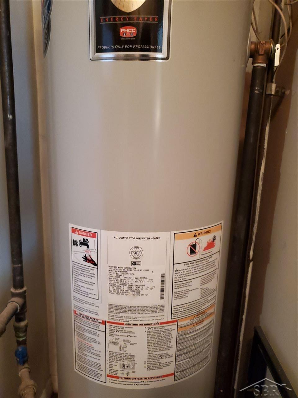 4240 Dirker Road Saginaw, MI 48638 - Photo 29 of 29 Water Heater