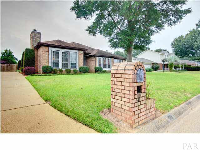 517 Turnberry Road Cantonment, FL 32533 - Photo 2 of 24 Gallery Image 2