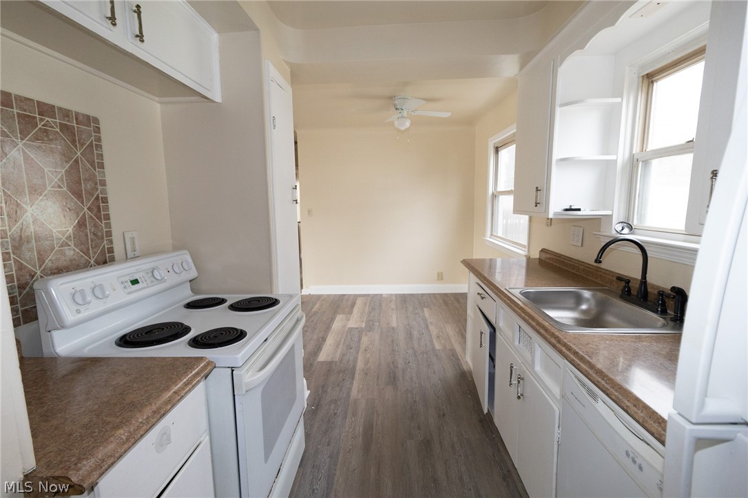 3863 Salisbury Road South Euclid, OH 44121 - Photo 5 of 13 Kitchen
