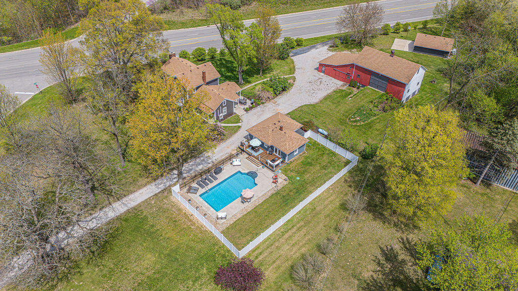 3361 South Pipestone Road Sodus, MI 49126 - Photo 10 of 66 3361S.PipestoneRd-5