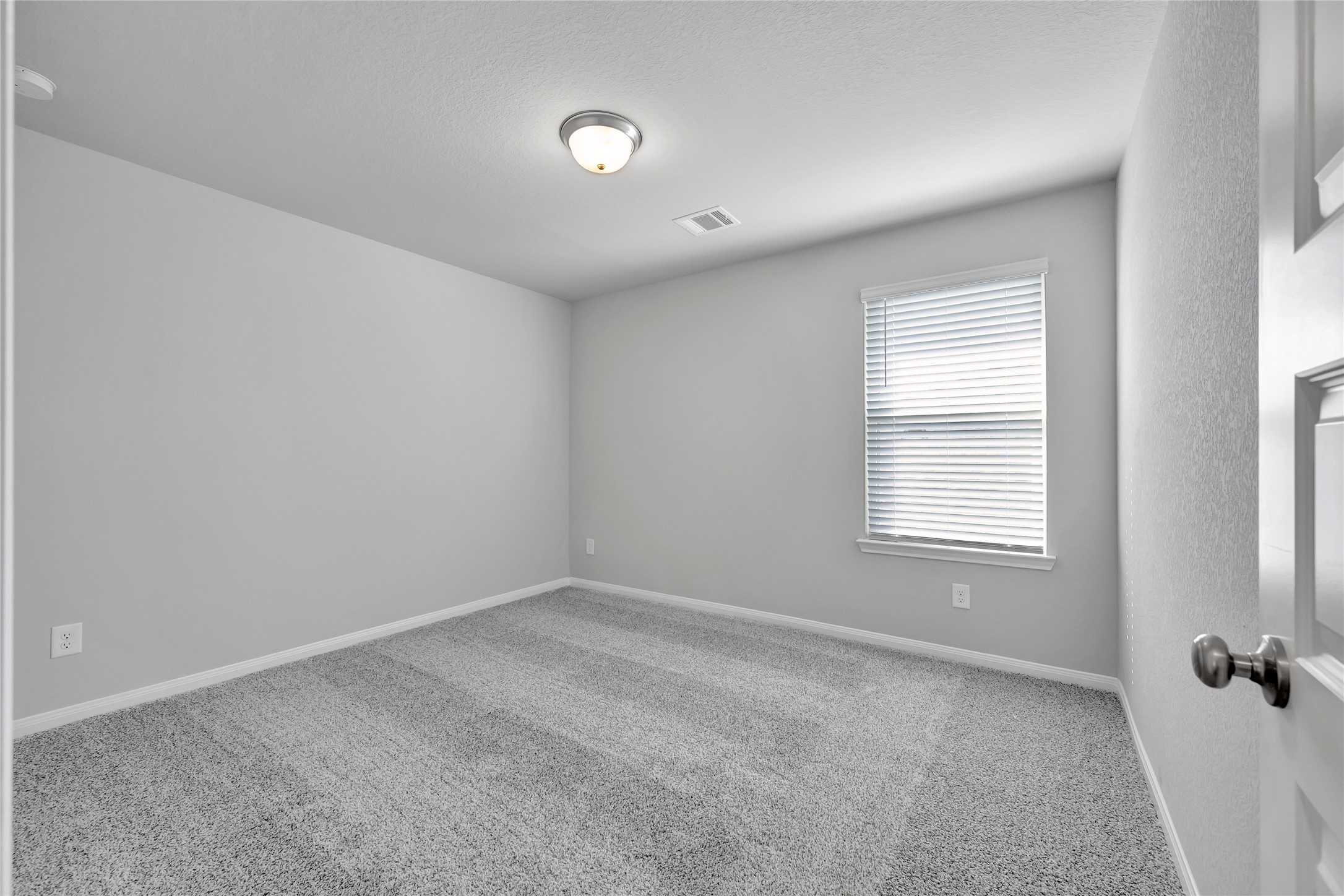 420 Sunrise Ranch Drive Montgomery, TX 77316 - Photo 18 of 26 an empty room with a window