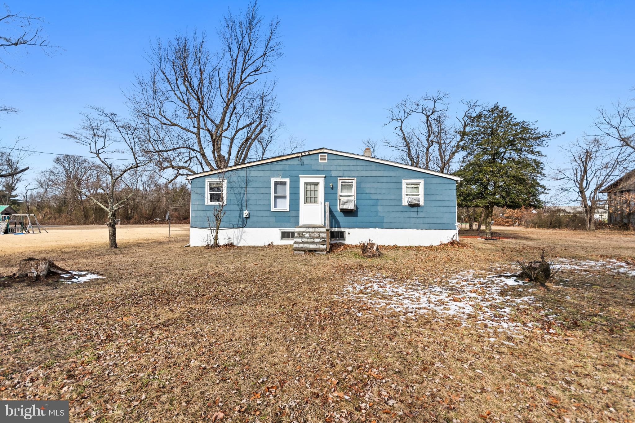108 Springers Road Bridgeport, NJ 08014 - Photo 8 of 20 Gallery Image 8
