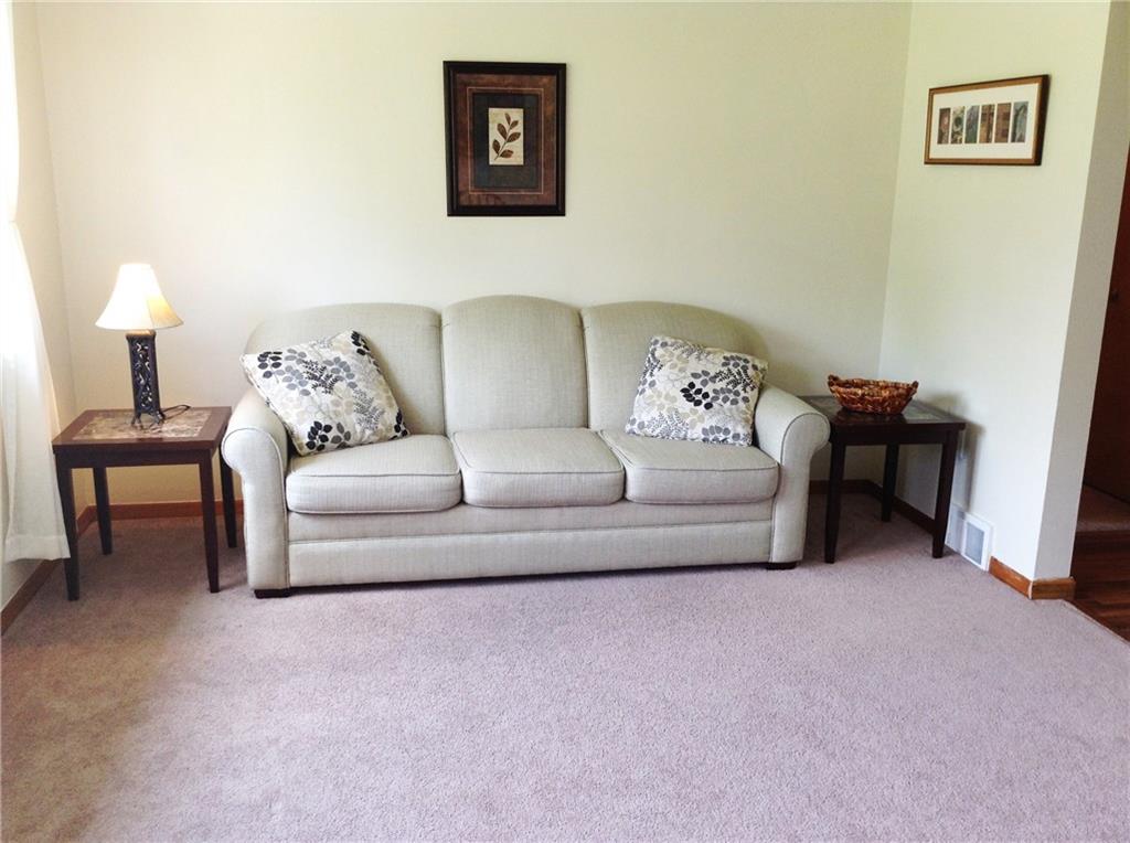 122 Bell Court Road McKees Rocks, PA 15136 - Photo 8 of 21