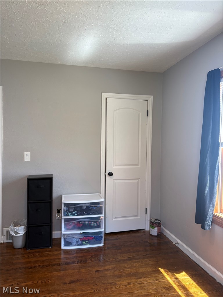 246 Hilliard Road Elyria, OH 44035 - Photo 11 of 50