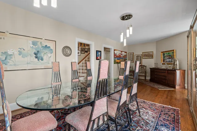a view of a livingroom and dining room