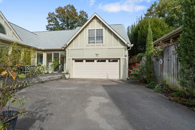 a view of a backyard with sitting area and furniture